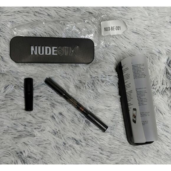 NUDESTIX Eye Pencil Sheer Color - NIB - Picture 1 of 6